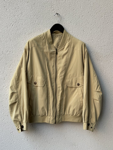 (L) 1980s Canda Box Bomber