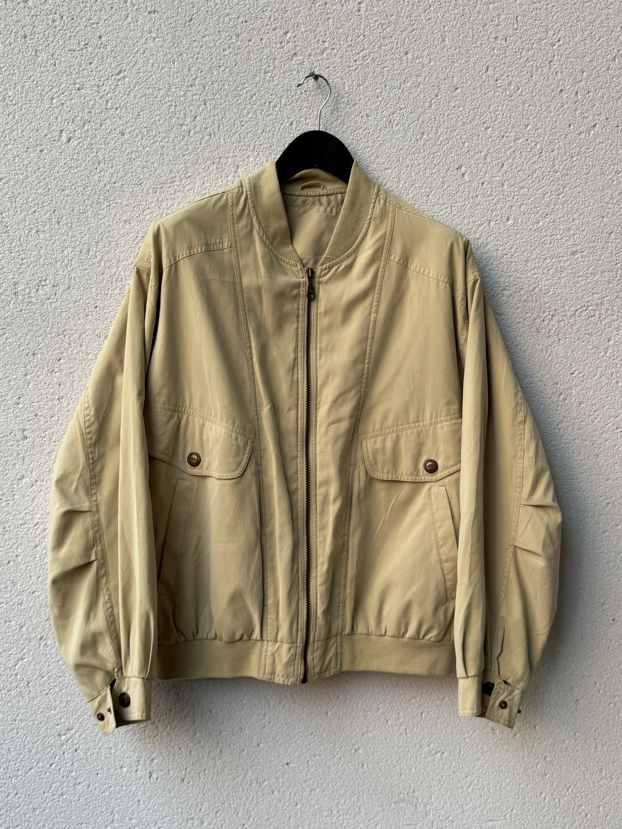(L) 1980s Canda Box Bomber