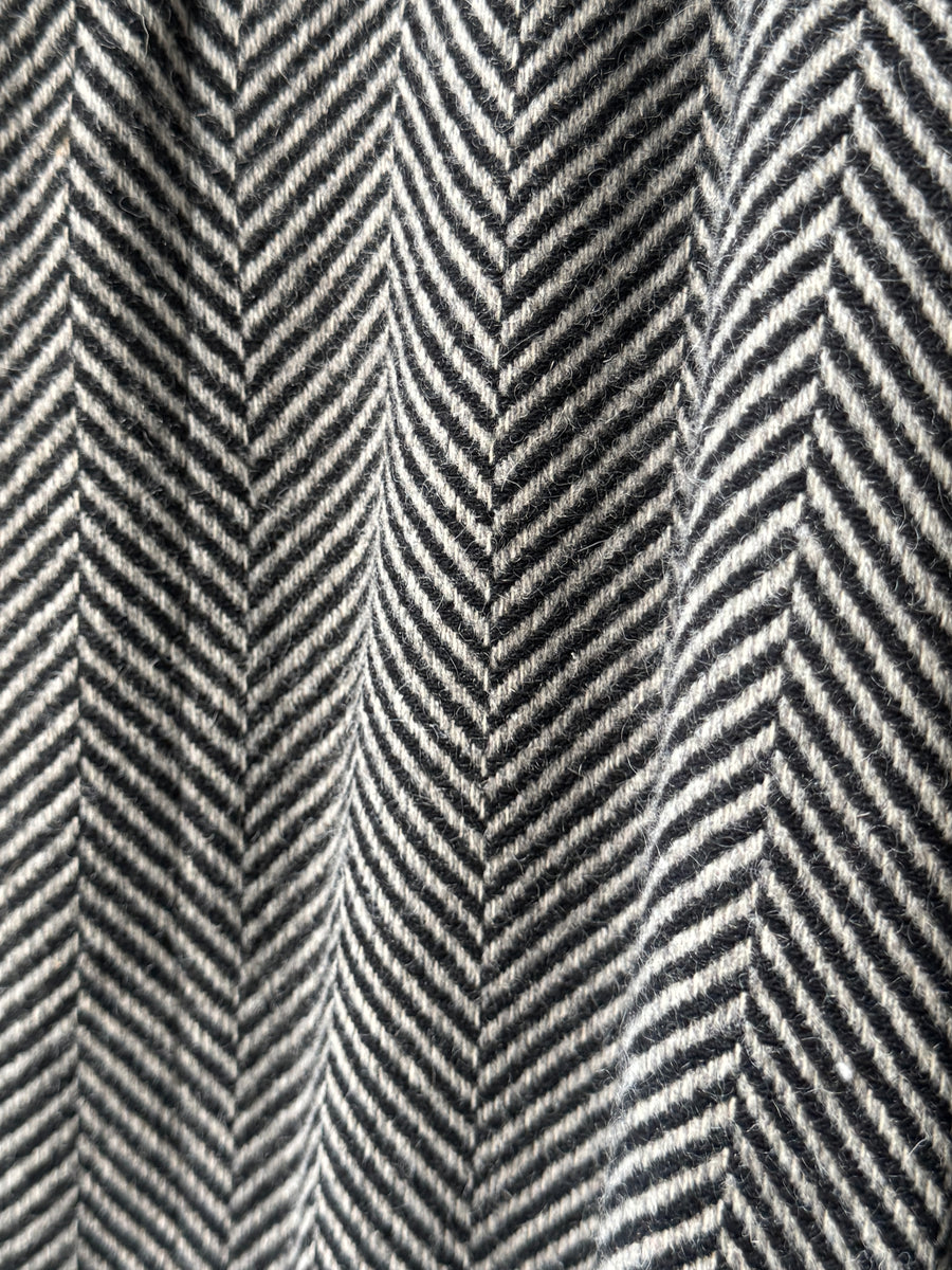 (XL) 1980s Giorgio Armani Herringbone Heavy Wool Overcoat